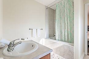 Lady Valentina Boutique Home