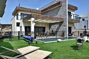 Villa Victoria Kalanit