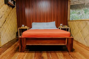 Piranha EcoLodge