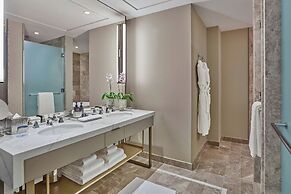 The St. Regis Chicago