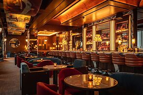 The St. Regis Chicago