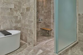 The St. Regis Chicago