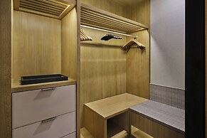 The St. Regis Chicago