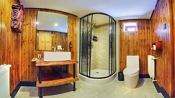 Resort World Terelj Hotel