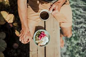 The Far End Surf House