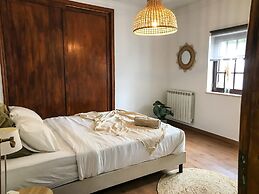 The Far End Surf House