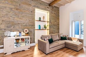Feel Discovery Homes in Douro