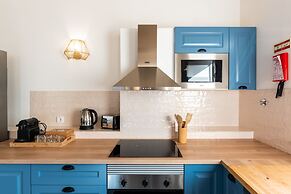 Feel Discovery Homes in Douro