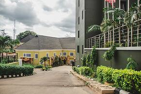 BON HOTEL PLATINUM