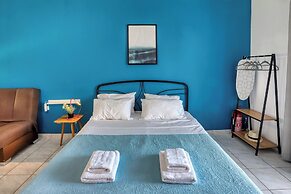 Blue Comfort Apartments Sitia