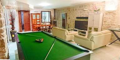 Villa Chanel CONFORTEVOLE VILLA - Arcuève