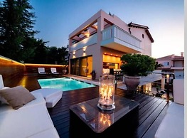 Villa Occasus by A&D Properties