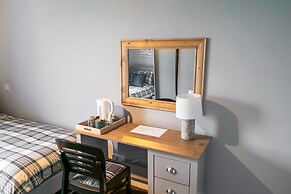 The Crown at Worthington