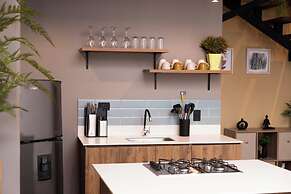 Royal Living Poblado