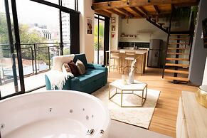 Royal Living Poblado