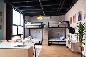 Royal Living Poblado