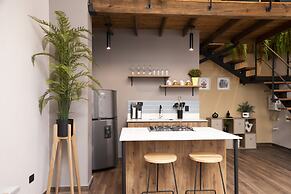 Royal Living Poblado