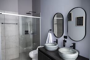 Royal Living Poblado