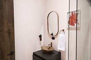 Royal Living Poblado