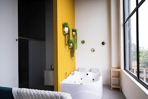 Royal Living Poblado