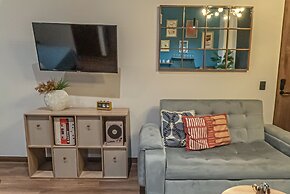 Royal Living Poblado