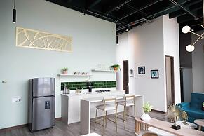 Royal Living Poblado