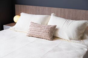 Royal Living Poblado