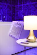 Twin Towers Naples Luxury