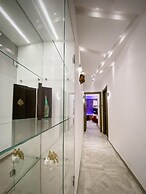 Twin Towers Naples Luxury