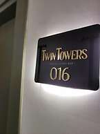 Twin Towers Naples Luxury