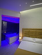 Twin Towers Naples Luxury