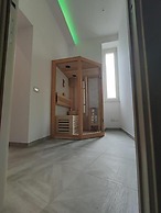 Twin Towers Naples Luxury