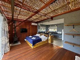 Casa de Vidro - Hospedar com Propósito