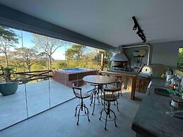 Casa de Campo de Alto Padrão