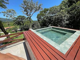 Casa de Campo de Alto Padrão