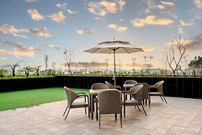 Holiday Inn Lucknow Airport by IHG