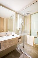 Holiday Inn Lucknow Airport by IHG