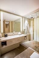 Holiday Inn Lucknow Airport by IHG