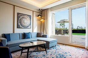 Holiday Inn Lucknow Airport by IHG