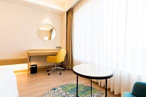 Holiday Inn Lucknow Airport by IHG