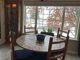 Wintergreen 3101 2 Bedroom Full Kitchen Condo Condo by Redawning