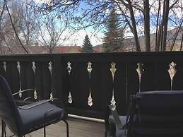 Wintergreen 3101 2 Bedroom Full Kitchen Condo Condo by Redawning