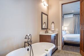 Villas At Cortina Penthouse 11 3 Bedroom Condo by Alpine Lodging Tellu