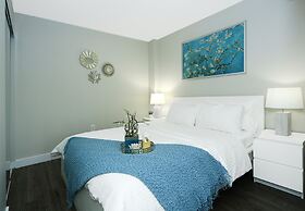 Bremner Blvd-CN Tower-Union Station