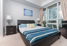 Bremner Blvd-CN Tower-Union Station