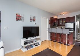 Bremner Blvd-CN Tower-Union Station