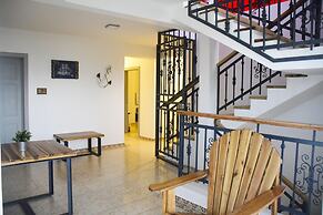 Hostal Marina Samana