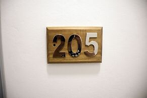 Hostal Marina Samana