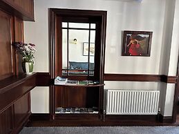 Eldon's Bed & Breakfast