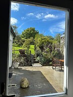 Eldon's Bed & Breakfast